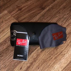 Ray-Ban Case with Microfiber cloth and booklet
